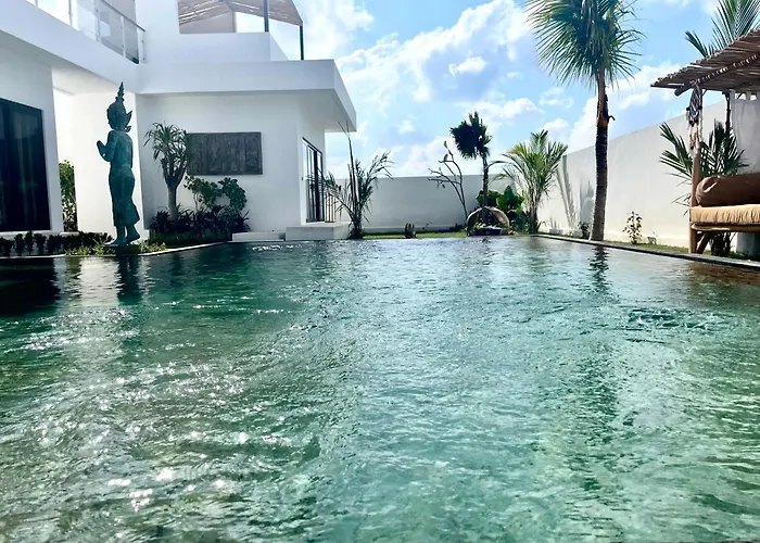 فيلة Kamalie Bali 4 Elegant Rooms, Rice Fields ,ocean , Pool, Jacuzzi, Rooftop And Staff To Take Care Of تاناه لوت