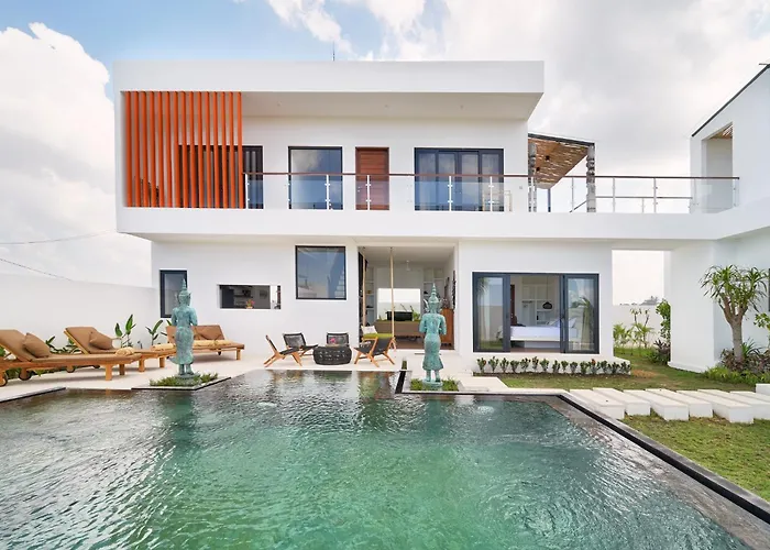 Kamalie Bali 4 Elegant Rooms, Rice Fields ,ocean , Pool, Jacuzzi, Rooftop And Staff To Take Care Of *