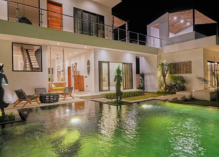 Kamalie Bali 4 Elegant Rooms, Rice Fields ,ocean , Pool, Jacuzzi, Rooftop And Staff To Take Care Of فيلة *