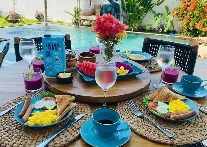Kamalie Bali 4 Elegant Rooms, Rice Fields ,ocean , Pool, Jacuzzi, Rooftop And Staff To Take Care Of فيلة